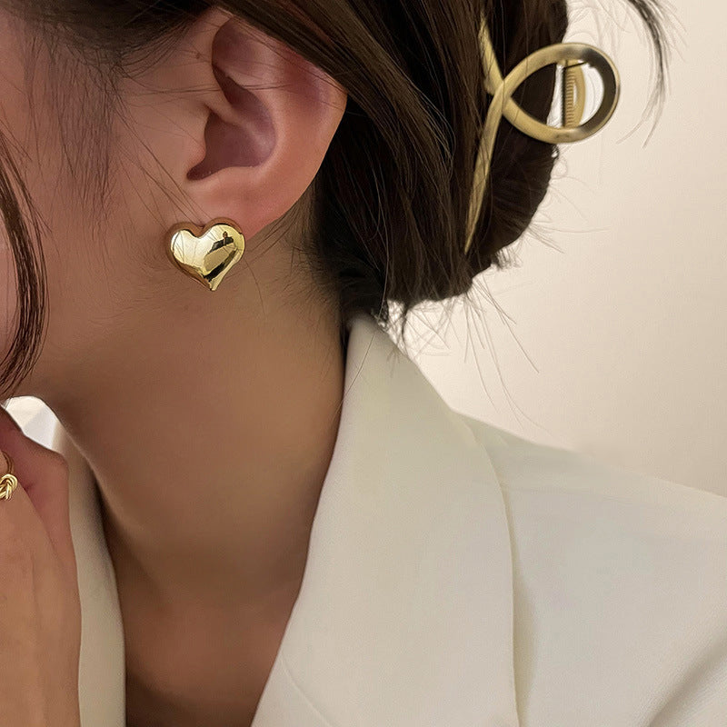 ETERNA heart earrings