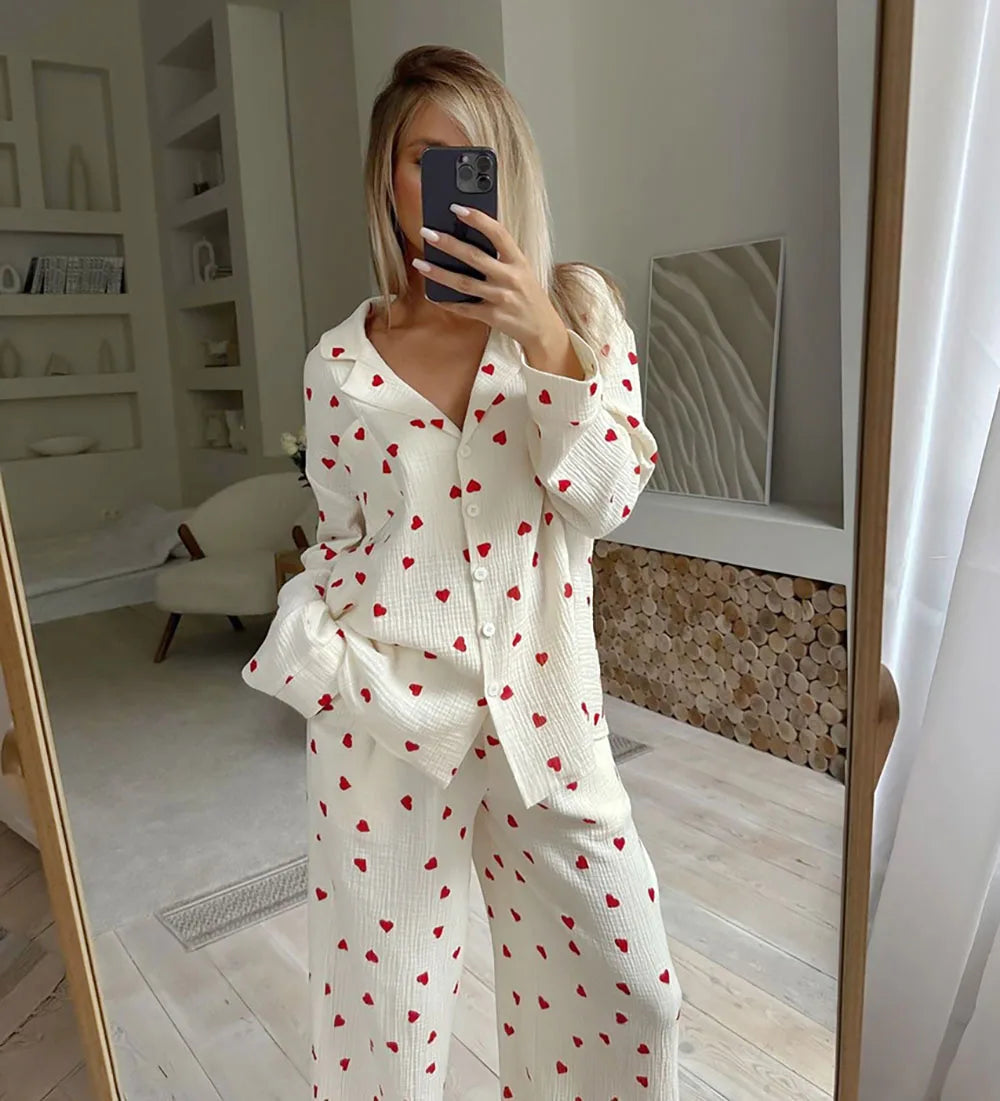 AMOR Pyjama Set